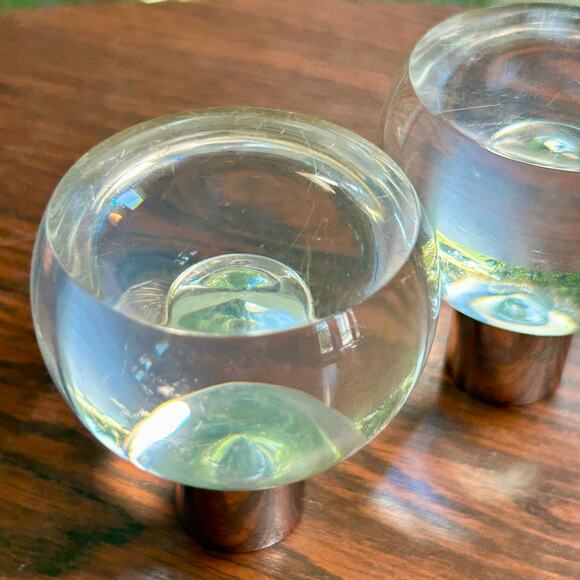 Pair of Vintage Lucite Doorknobs with Chrome Hardware – Mid Century Modern - Picture 8 of 12